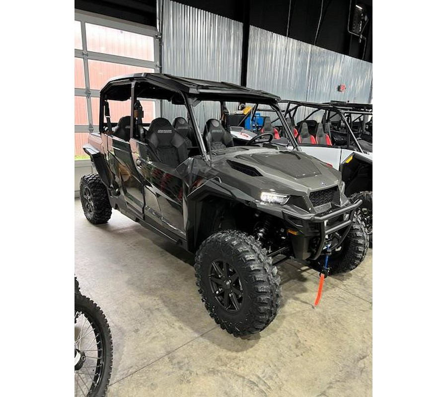 2025 Polaris Industries GENERAL XP 4 ULTIMATE