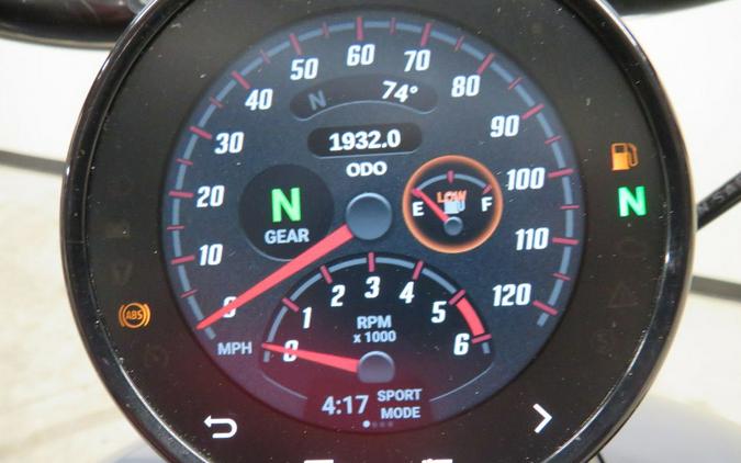 2022 Indian Motorcycle® Chief® Bobber Dark Horse® Titanium Smoke