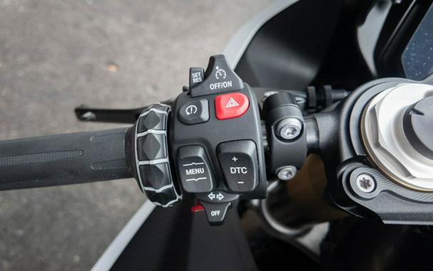 2025 BMW S 1000 RR