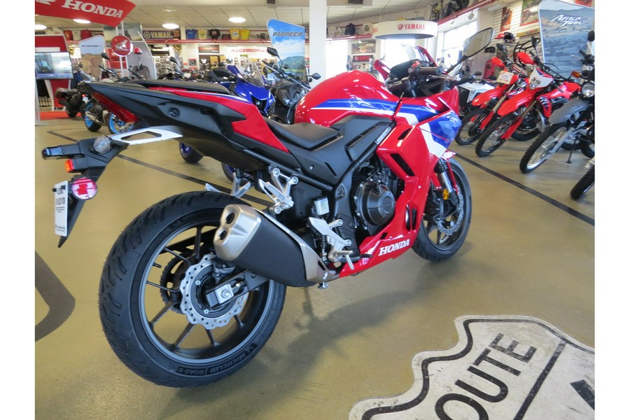 2025 Honda CBR500R ABS