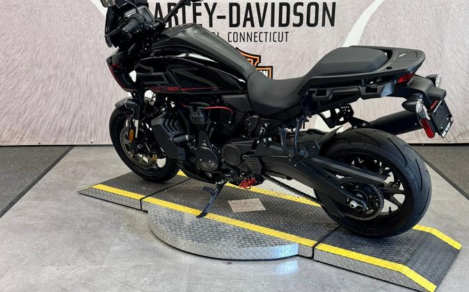 2025 RA1250ST Pan America® 1250 ST