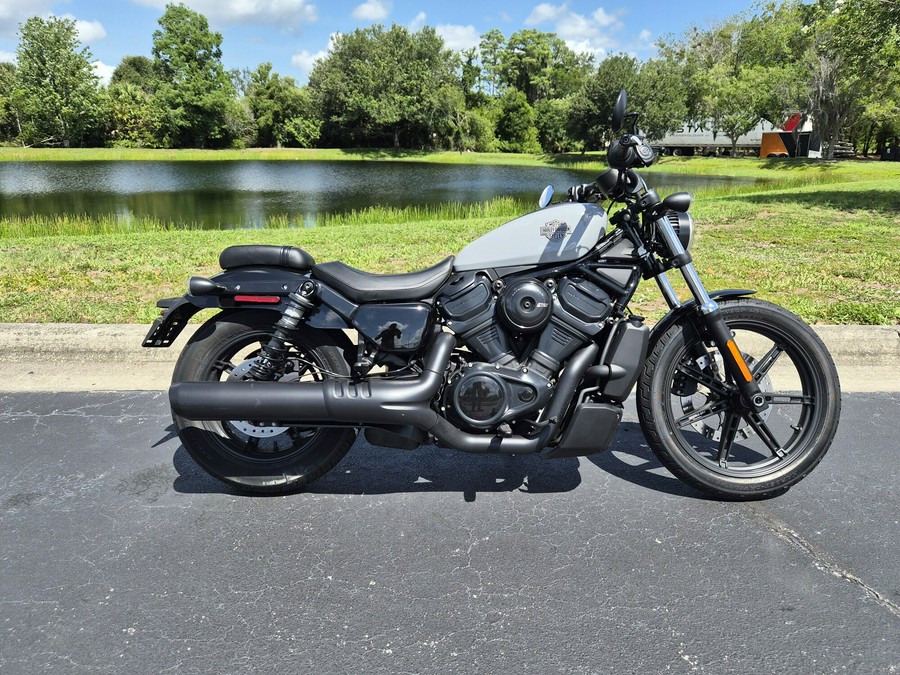 RH975 2025 Nightster