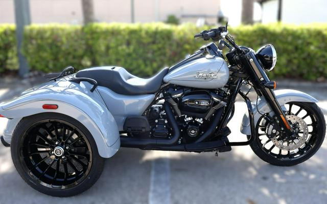 2024 Harley-Davidson Freewheeler FLRT