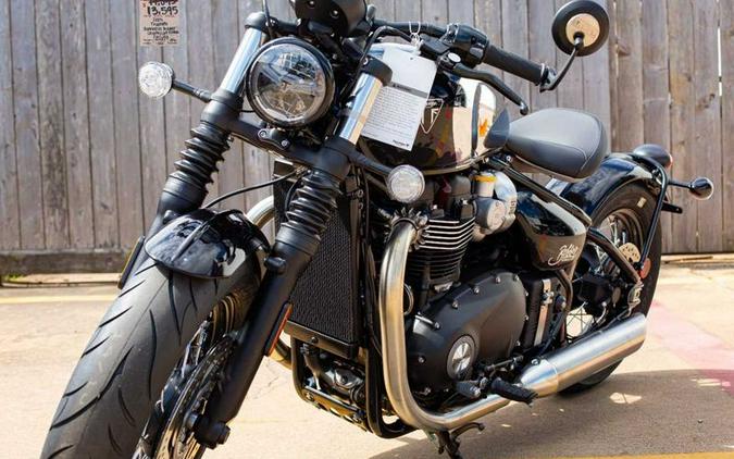 New 2023 Triumph BONNEVILLE BOBBER