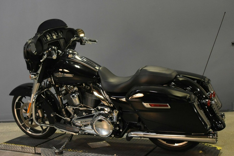 2022 Harley-Davidson Street Glide