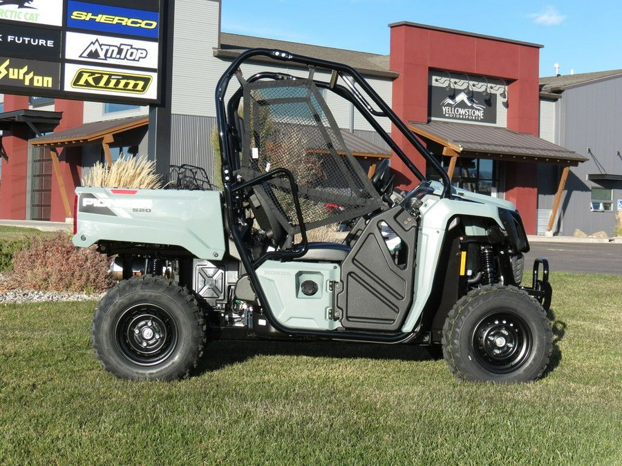 2026 Honda® Pioneer 520