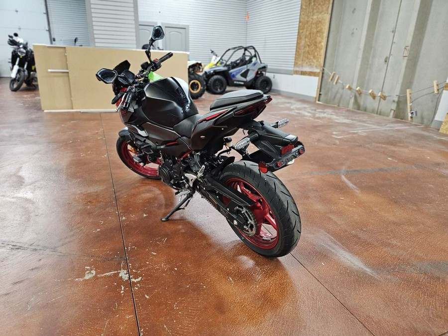 2024 Kawasaki Z500 SE ABS