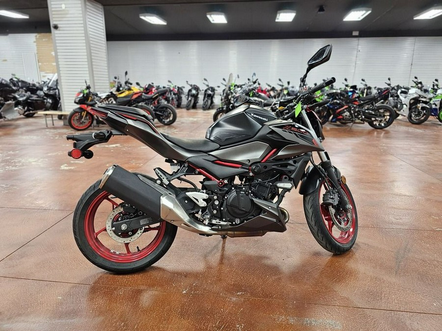 2024 Kawasaki Z500 SE ABS