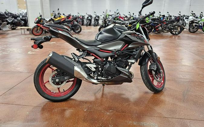 2024 Kawasaki Z500 SE ABS