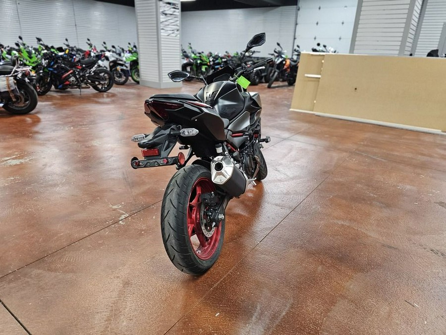 2024 Kawasaki Z500 SE ABS