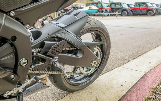 2026 YAMAHA YZF-R6 RACE