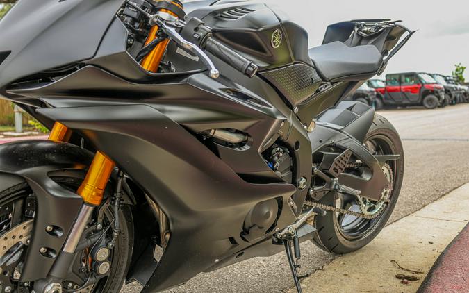 2026 YAMAHA YZF-R6 RACE