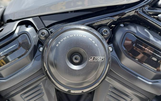 2025 HARLEY Nightster Special