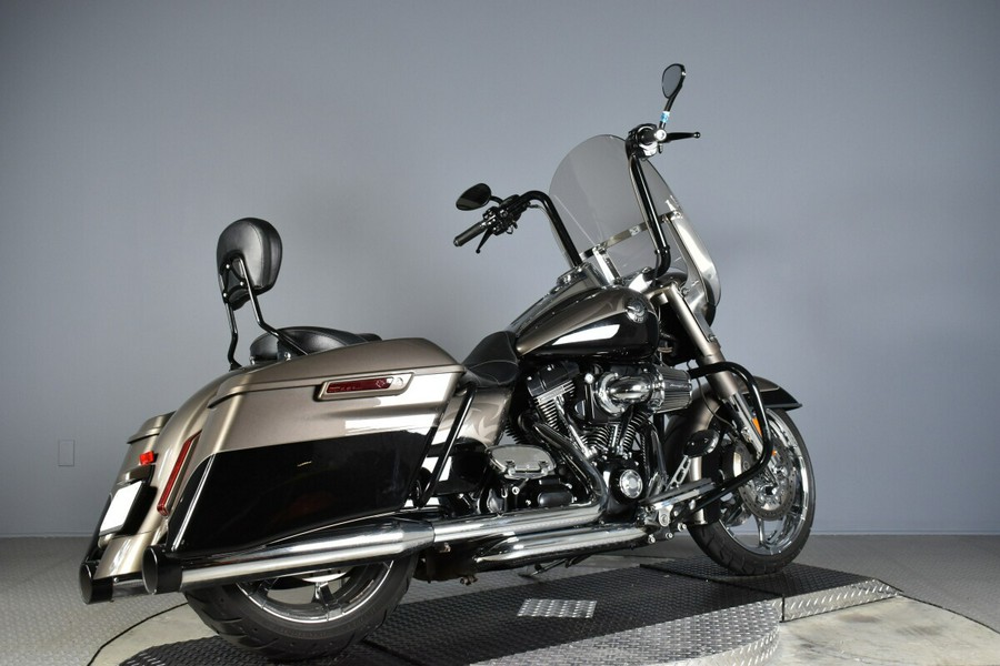 2014 Harley-Davidson<sup>®</sup> Cvo Road King