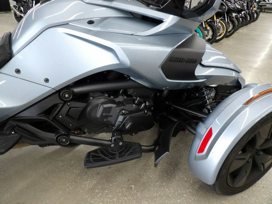 2022 Can-Am Spyder F3 Limited Dark Wheels