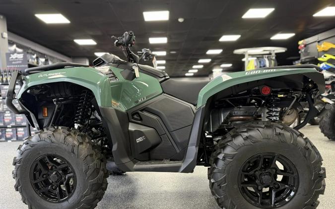 2026 Can-Am Outlander PRO XU HD7