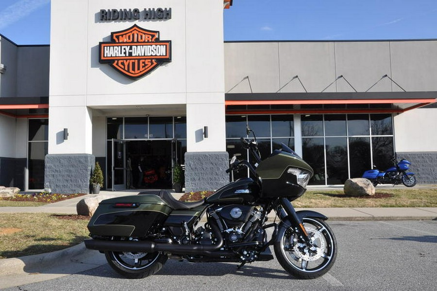 2026 Harley-Davidson® FLTRX - Road Glide®