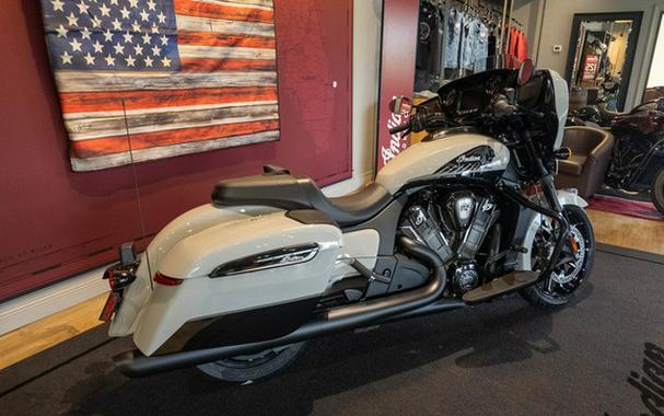 2026 Indian Chieftain PowerPlus Dark Horse 112 w/PowerBand Chalk with Black Metallic