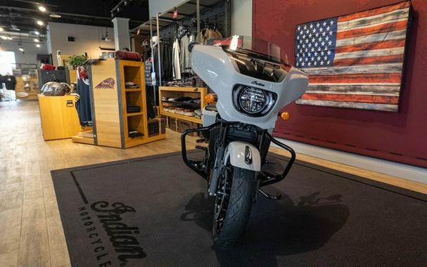 2026 Indian Chieftain PowerPlus Dark Horse 112 w/PowerBand Chalk with Black Metallic