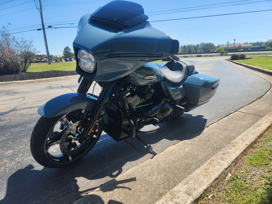 FLHX 2024 Street Glide®