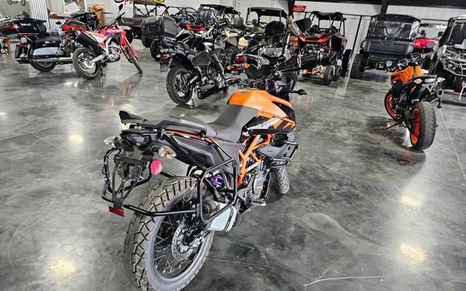 2024 KTM Adventure 390