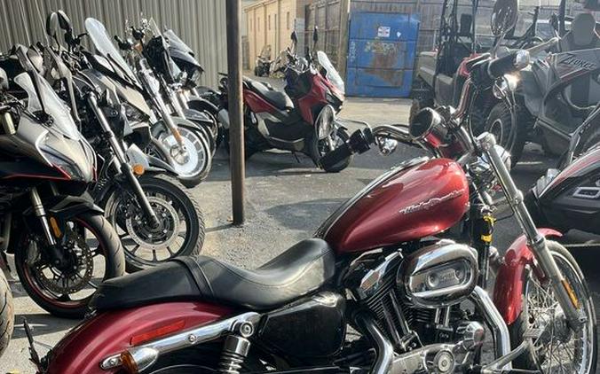 2005 Harley-Davidson® XL1200C - Sportster® Custom 1200