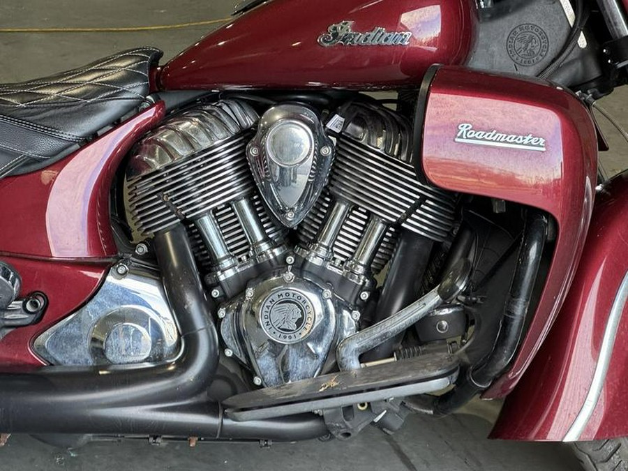2017 Indian Motorcycle® Roadmaster® Burgundy Metallic