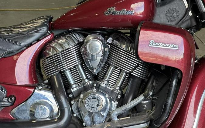 2017 Indian Motorcycle® Roadmaster® Burgundy Metallic
