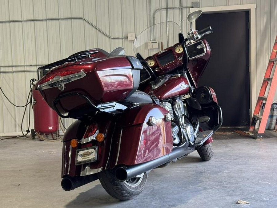2017 Indian Motorcycle® Roadmaster® Burgundy Metallic