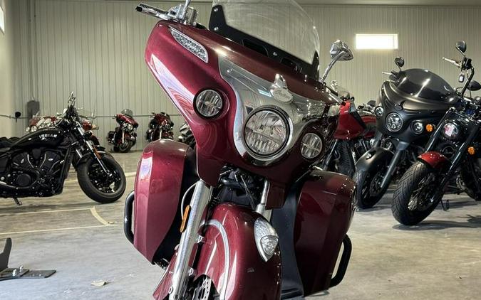 2017 Indian Motorcycle® Roadmaster® Burgundy Metallic