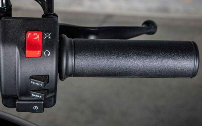 2025 Yamaha Bolt R-Spec