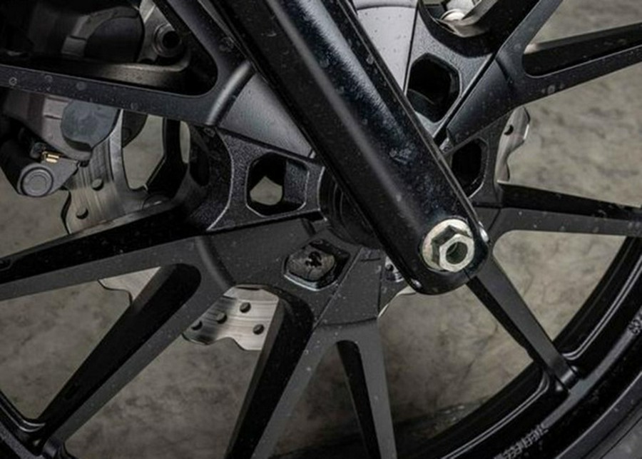 2025 Yamaha Bolt R-Spec