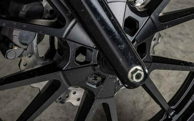 2025 Yamaha Bolt R-Spec