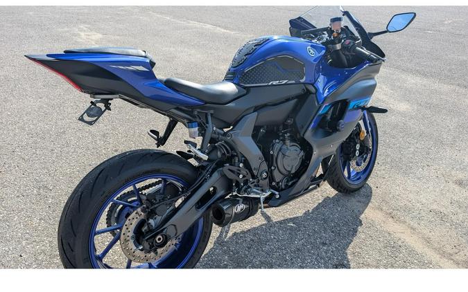 2024 YZF-R7 - Yamaha