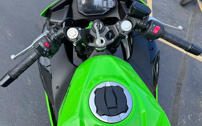 2025 KAWASAKI NINJA 500
