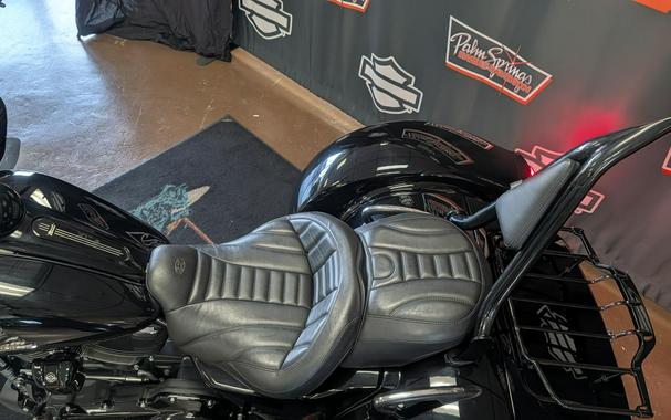 FLTRT 2023 Road Glide 3
