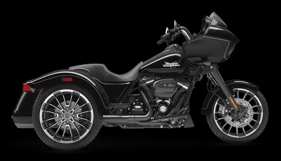 FLTRT 2023 Road Glide 3