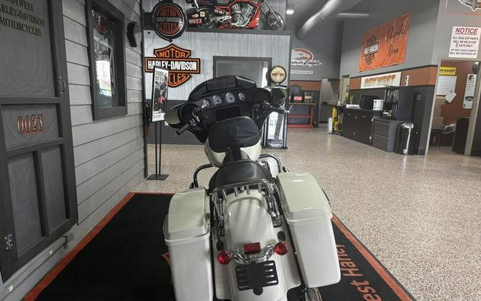 2022 Harley-Davidson® FLHX - Street Glide®