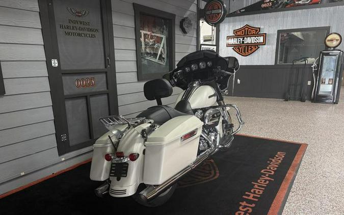 2022 Harley-Davidson® FLHX - Street Glide®