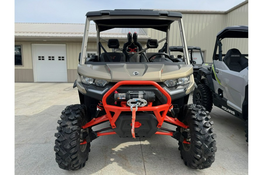 2023 Can-Am DEFENDER XMR HD10