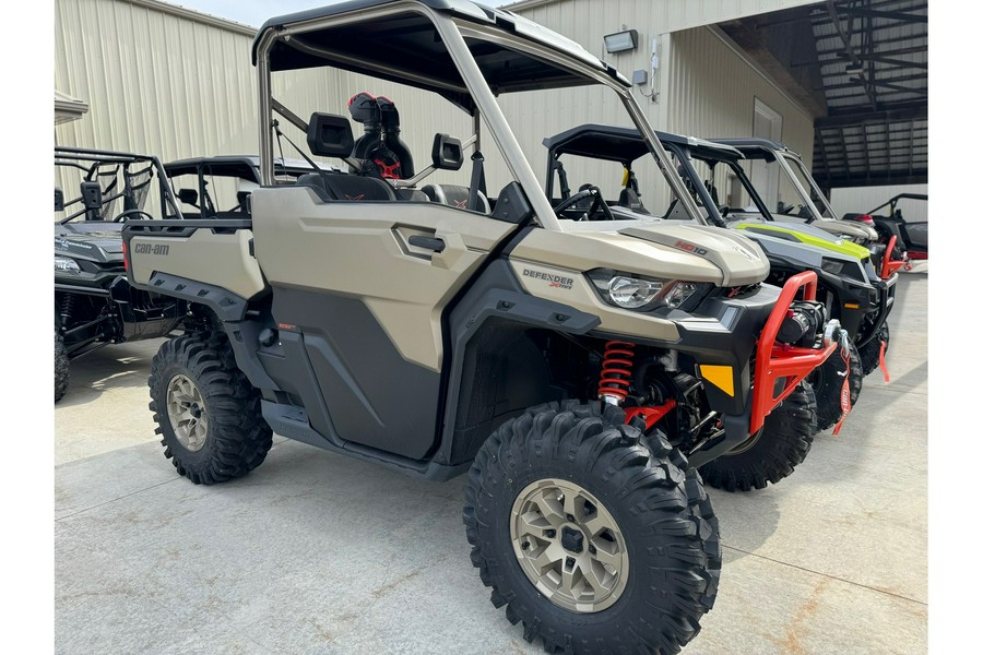 2023 Can-Am DEFENDER XMR HD10