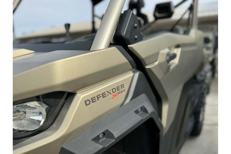 2023 Can-Am DEFENDER XMR HD10