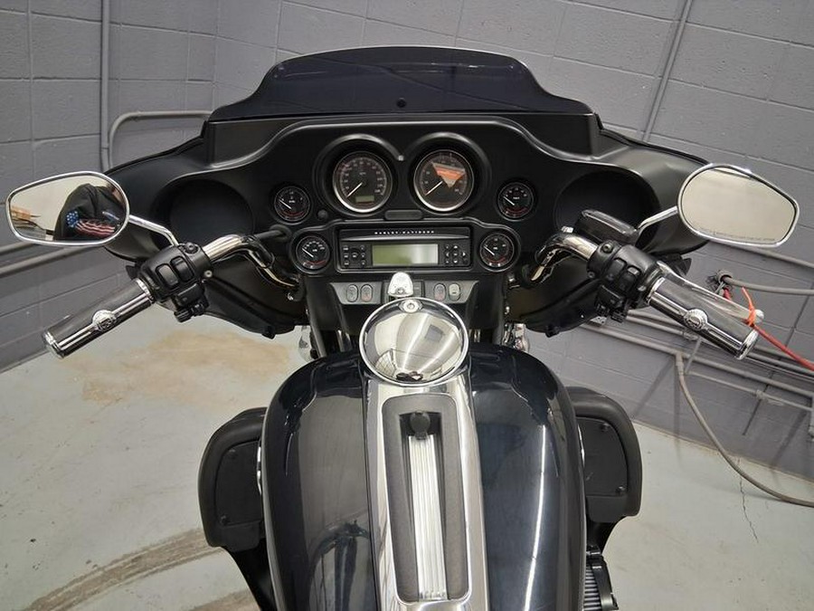 2013 Harley-Davidson® FLHTCU - Electra Glide® Ultra Classic®