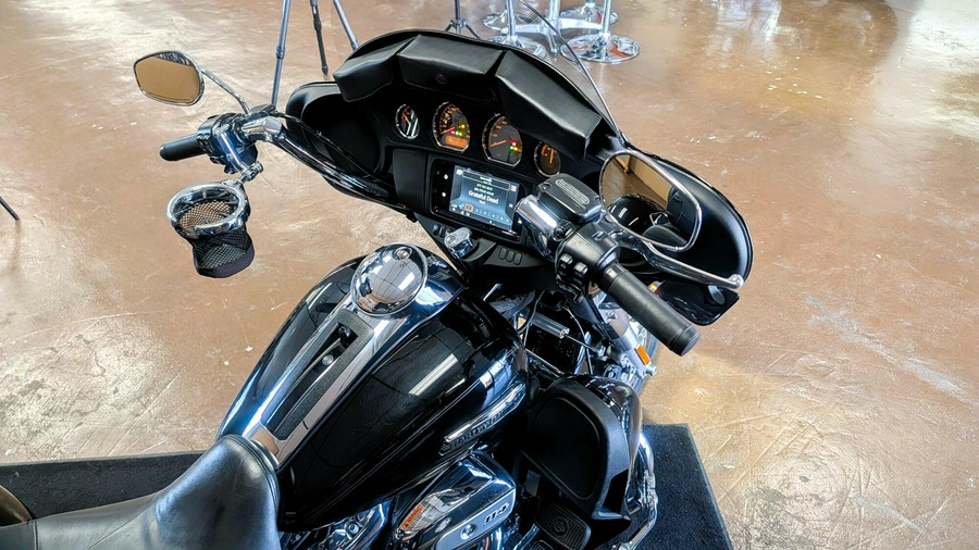 FLHTCUTG 2021 Tri Glide Ultra