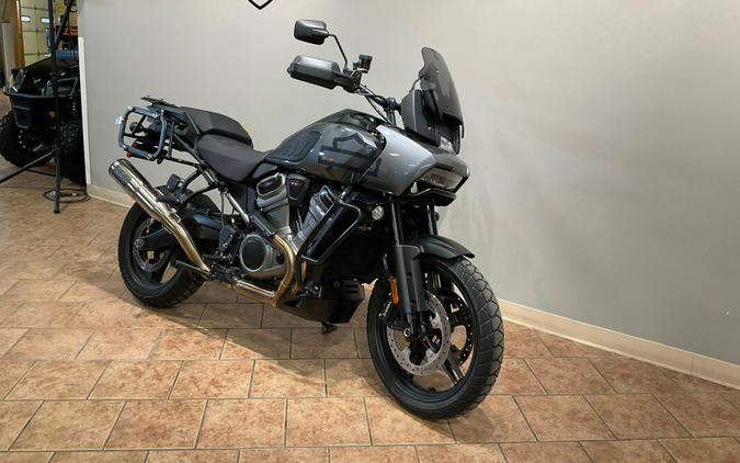 2021 Harley-Davidson Pan America™ 1250 Gauntlet Grey RA1250S