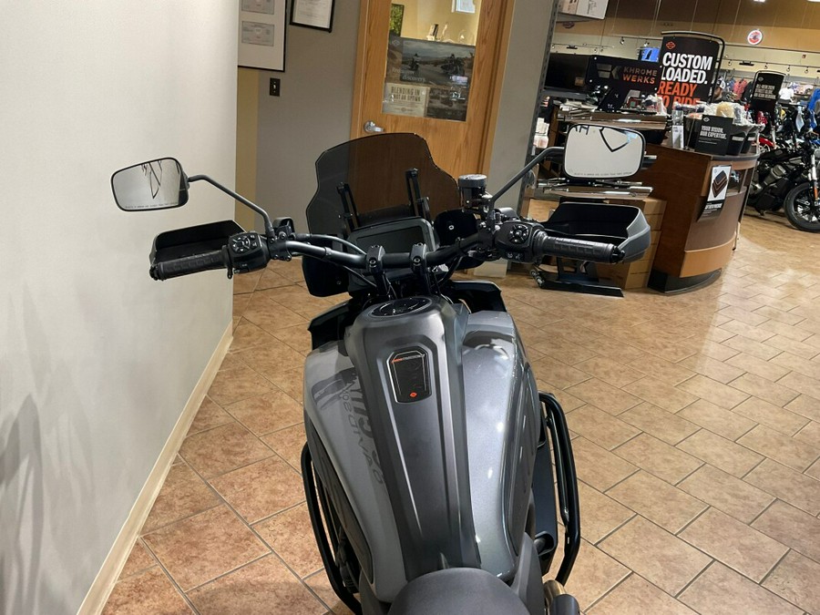 2021 Harley-Davidson Pan America™ 1250 Gauntlet Grey RA1250S