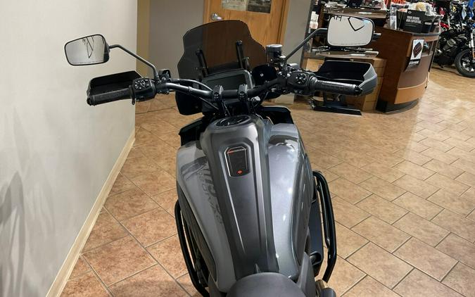 2021 Harley-Davidson Pan America™ 1250 Gauntlet Grey RA1250S