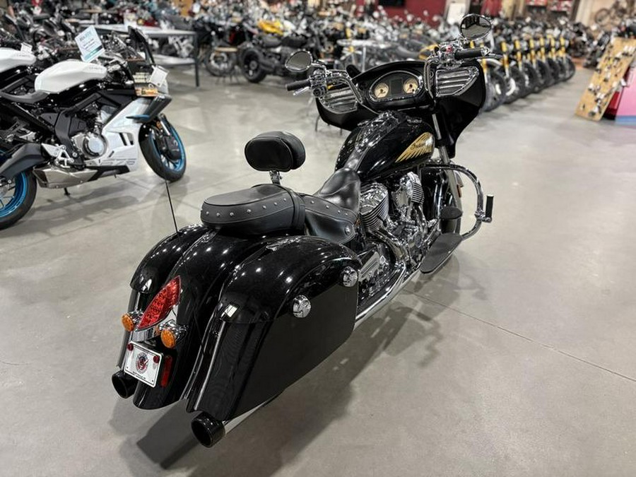 2015 Indian Motorcycle® Chieftain® Thunder Black