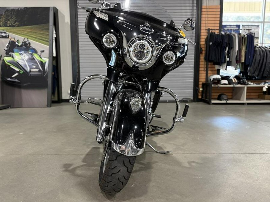 2015 Indian Motorcycle® Chieftain® Thunder Black