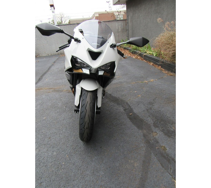 2026 Kawasaki NINJA ZX-6R ABS